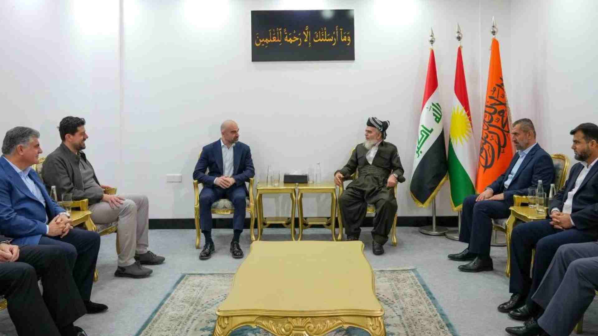 بافڵ جەلال تاڵەبانی، سەرۆكی یەكێتی سەردانی مامۆستا عەلی باپیری كرد